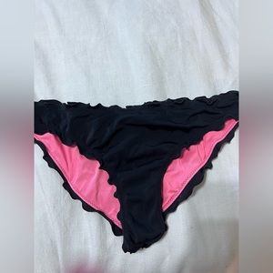 VS pink size medium bottom